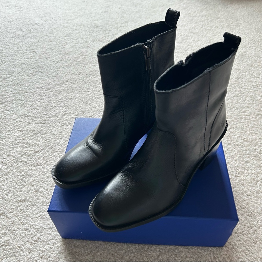 Lucky Brand Women's Stacked Heel Booties in Black Leather Size 7M - Picture 6 of 12